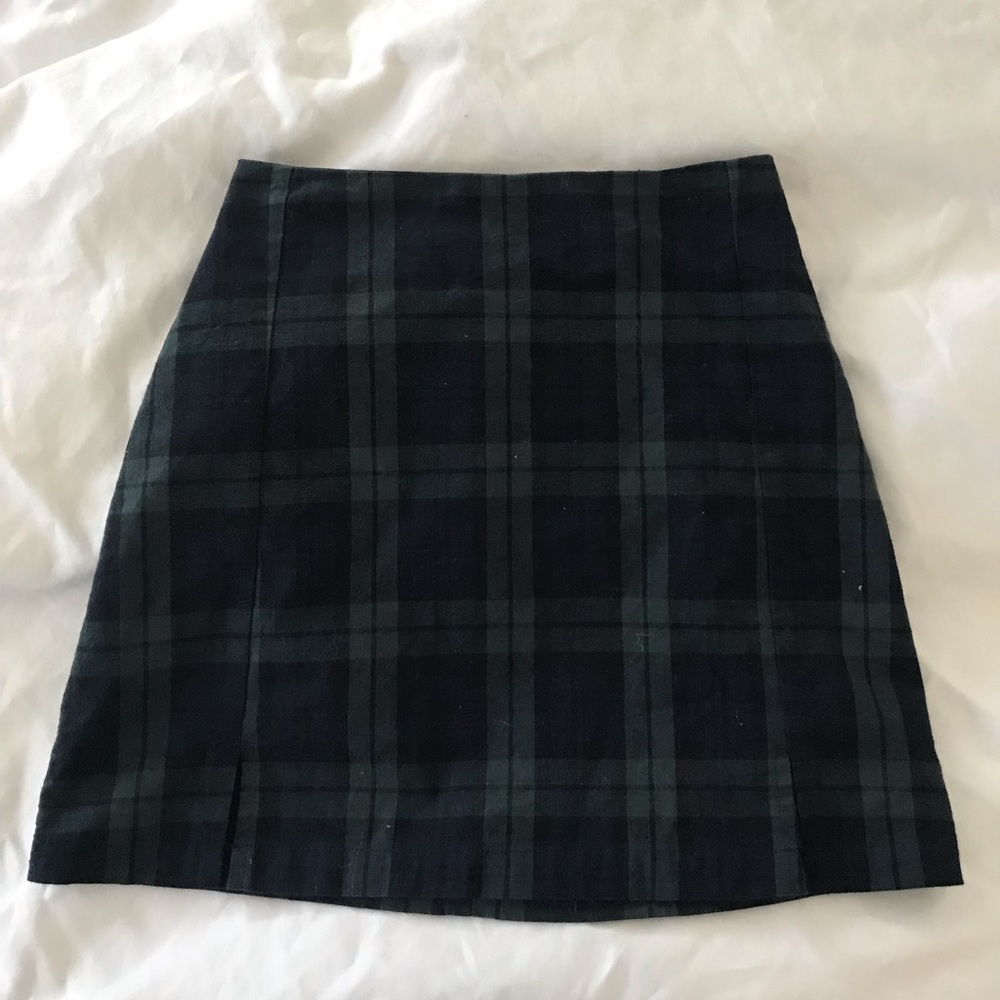 john galt- brandy melville plad skirt
